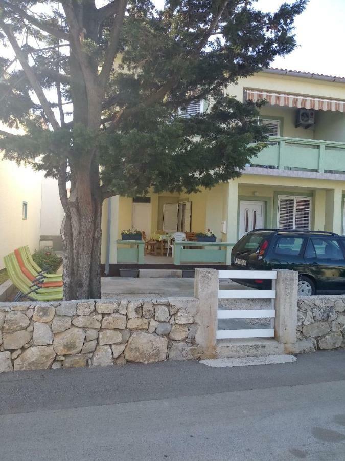 Apartmani Ana ヴィル エクステリア 写真